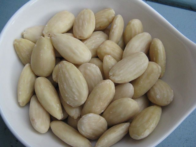 badaam